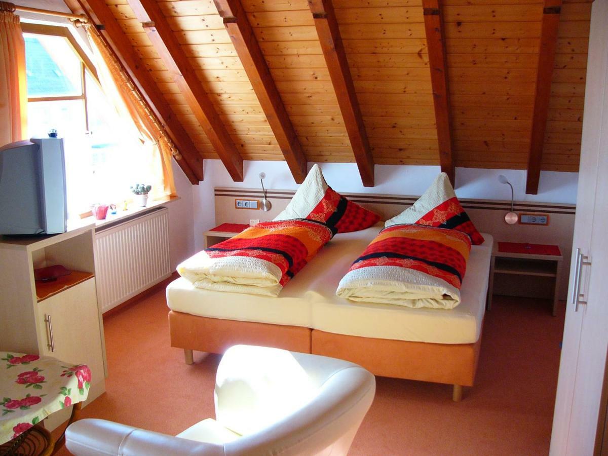Gaestezimmer Schanz-Hilbel Burladingen Extérieur photo